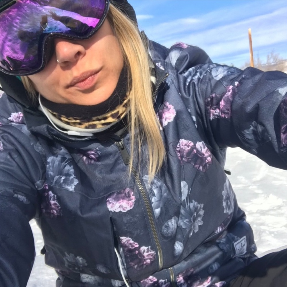 Volcom Women's Snow Era Floral
Snowboard Jacket